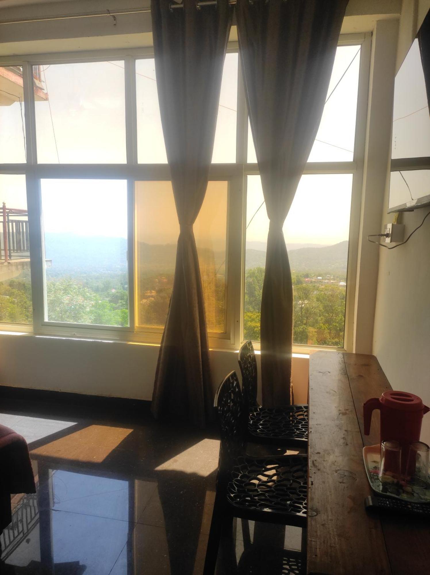 Hill Veu Home Bir Billing الغرفة الصورة