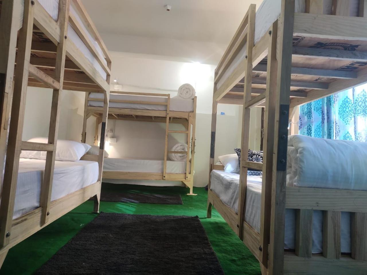 Hill Veu Home Bir Billing الغرفة الصورة