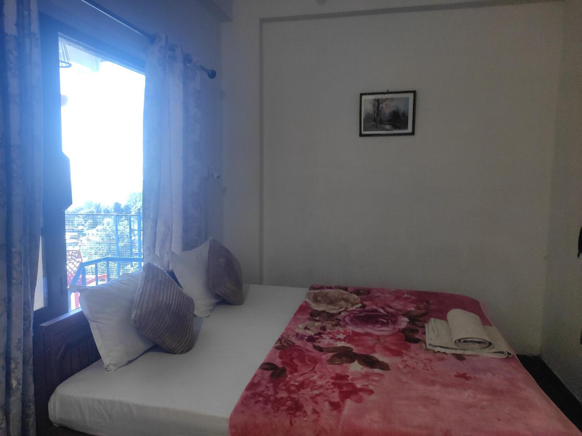 Hill Veu Home Bir Billing الغرفة الصورة